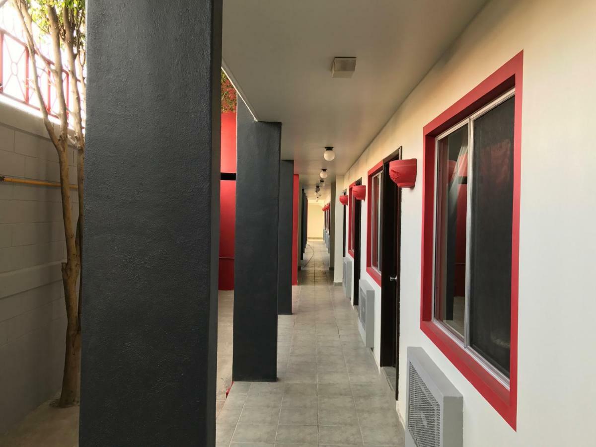 Motel El Refugio Tijuana Exterior photo